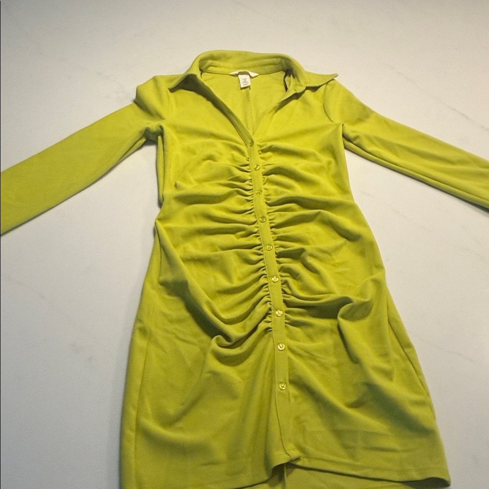 H&M Lime Green Ruched Button-Front Dress size S - Picture 6 of 10